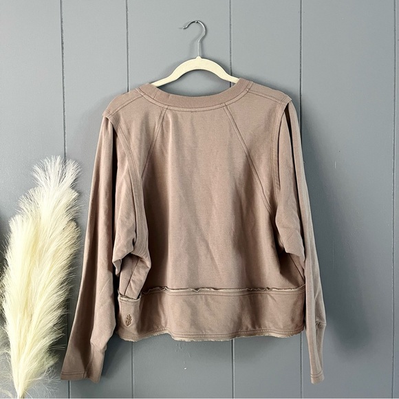 Free People Pullover Activewear Crewneck (SOLD ‼️) - Picture 3 of 4